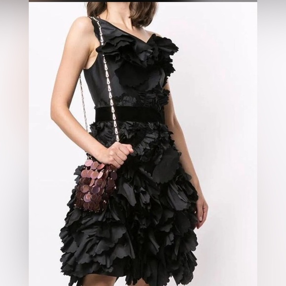 MARCHESA notte Dresses & Skirts - Marchesa Notte One Shoulder Floral Textured Dress in Black Size 6 Party Gothic